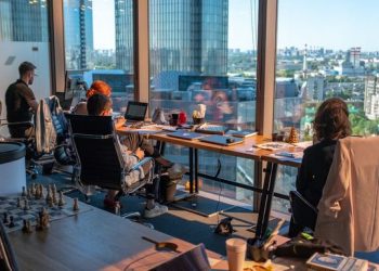 İngiltere Haftada 4 Gün Çalışmaya Devam Kararı Aldı 