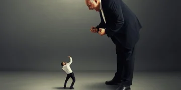 Kötü Bir Patron ile Nasıl Çalışırsınız?