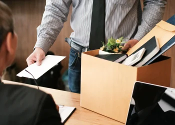 Büyük İstifa Yerini “Otur Oturduğun Yerde” Akımına mı Bıraktı?