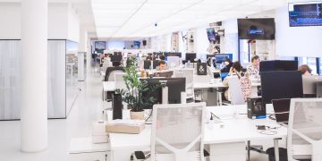 Evden Çalışan Beyaz Yakalıların İnternetle İmtihanı